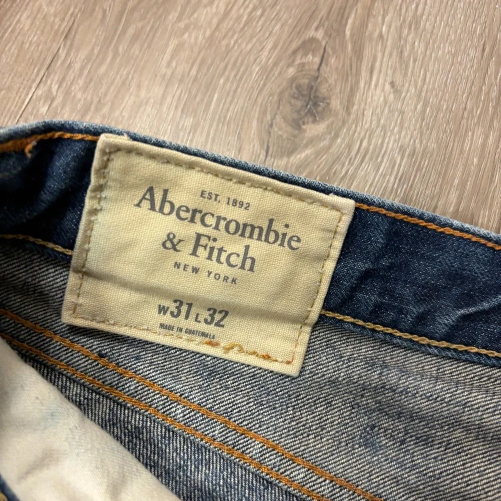 VTG Abercrombie & Fitch Skinny Jeans 31x32 Distressed 100% Cotton Y2K Button Fly